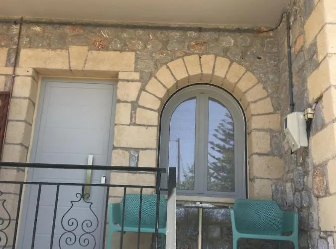 το πετρινο / The Petrino Appartement Stoúpa